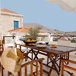 Luce Chalki Town