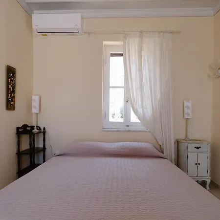 Villa Luce Chalki Town