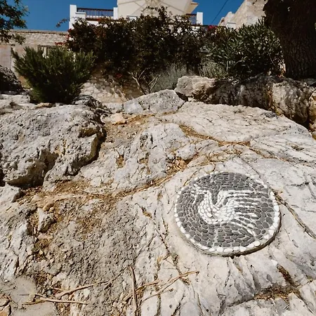 Villa Luce Chalki Town