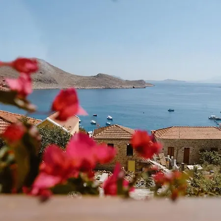 Villa Luce Chalki Town